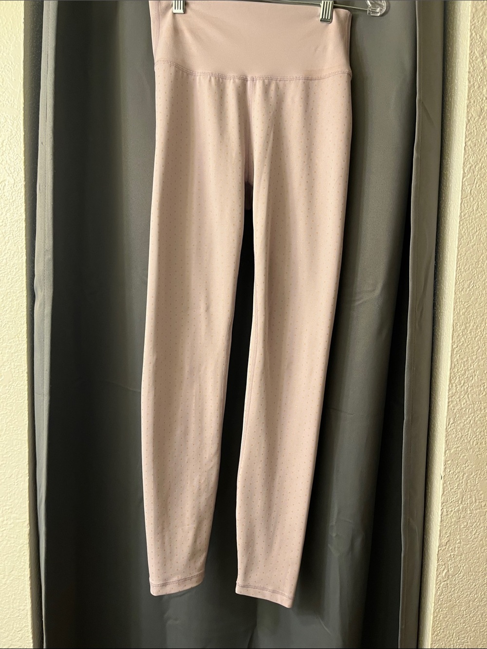 High-Rise Pale Pink Women’s Leggings